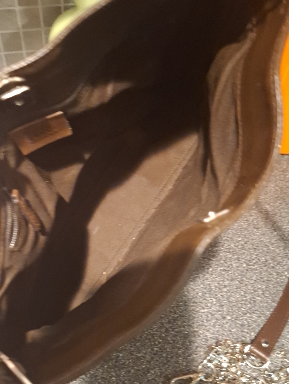 Gucci Monogram Bag - Picture 9 of 14
